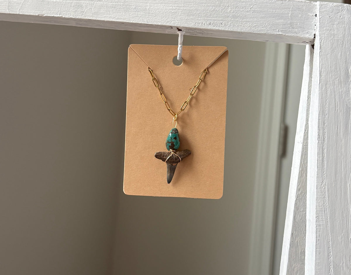 Florida Shark Tooth 16” Necklace