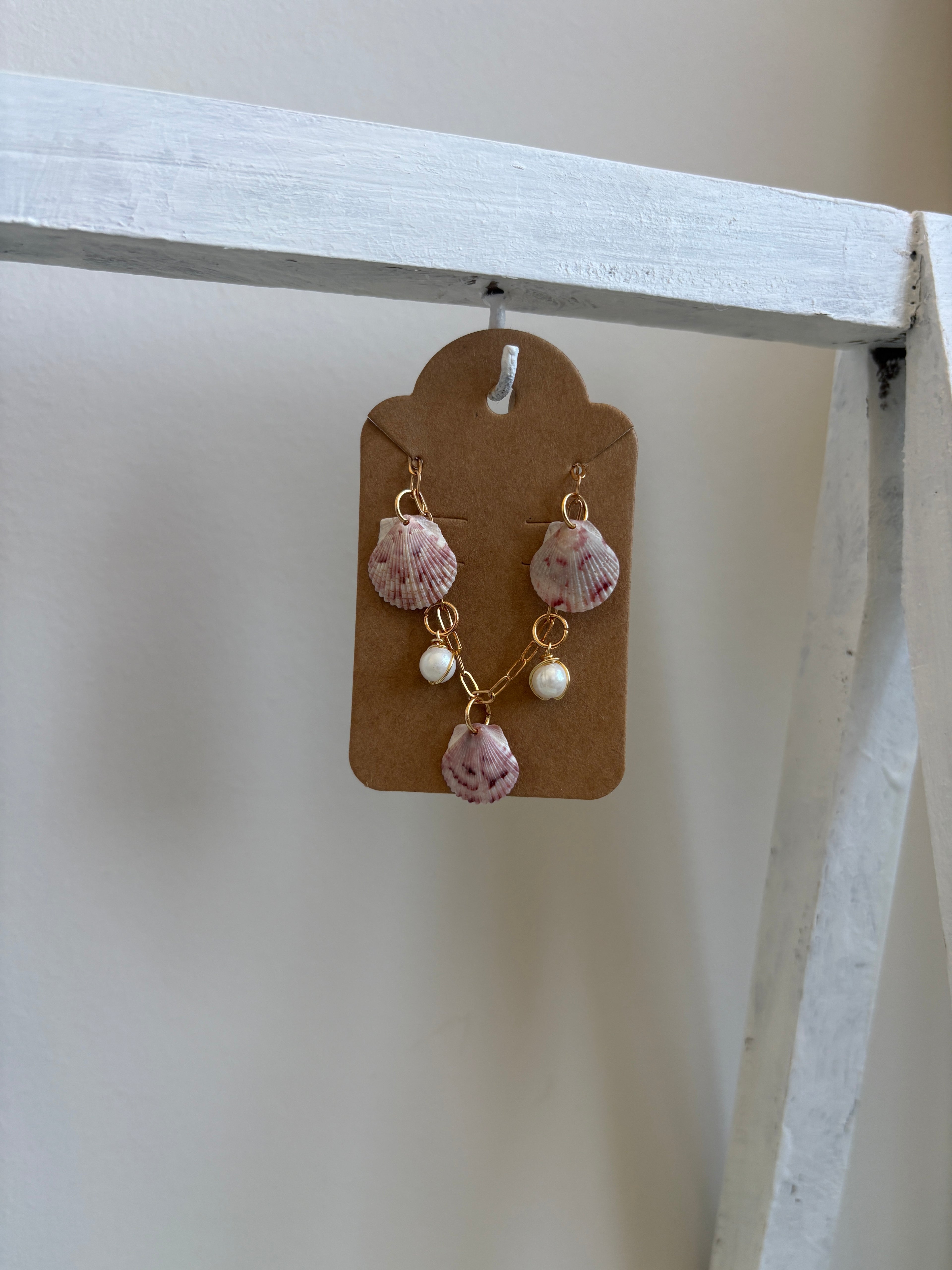Florida Scallop Shell Charm 16” Necklace