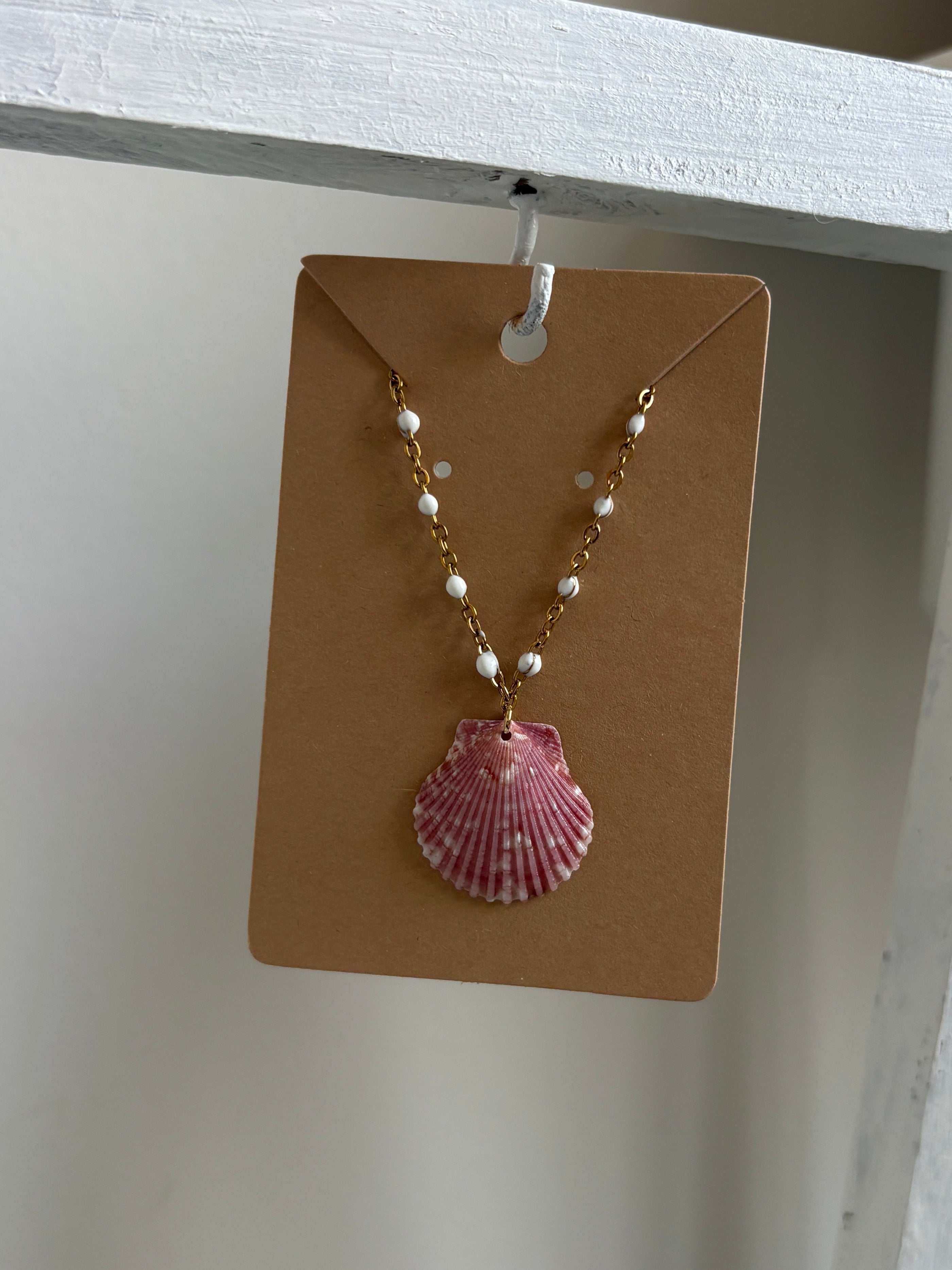Florida Scallop Shell 16” Necklace